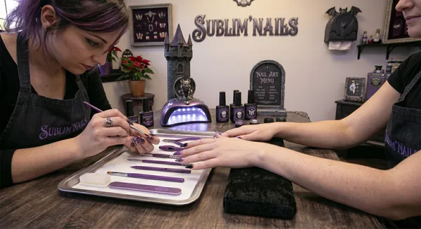 Alchimie des Ombres & Nail Art Gothique